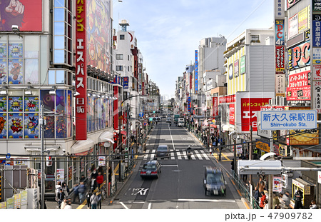 東京のコリアンタウン「新大久保」で食べ歩き！ 流行りのグルメを食べるならこのお店！！