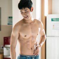 実は脱いだら凄い 筋肉ムキムキ 韓国人が選ぶ美ボディ韓国俳優ランキングtop15 K Board