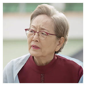 【国民的おばあちゃん】キム・ヨンオクってどんな女優？経歴やプロフィール、出演作品も徹底解説！