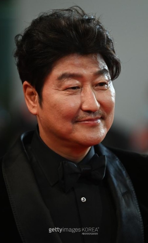 【演技の神様は誰？】韓国人がガチで選ぶ韓国最高の演技派俳優はこの人！ランキングTOP12