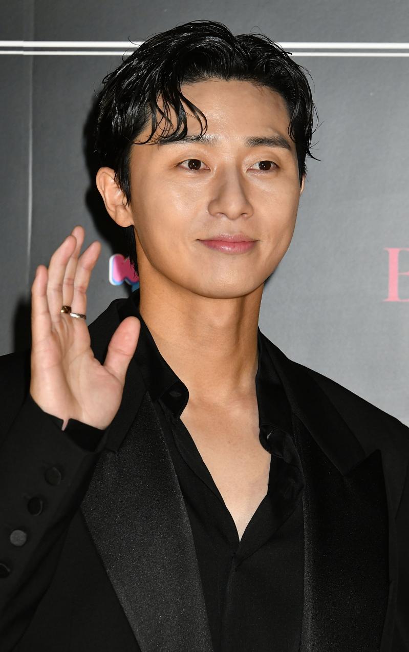 《世界の韓ドラファンが選ぶ》今韓国で最も才能ある俳優はこの人！人気ランキングTOP10