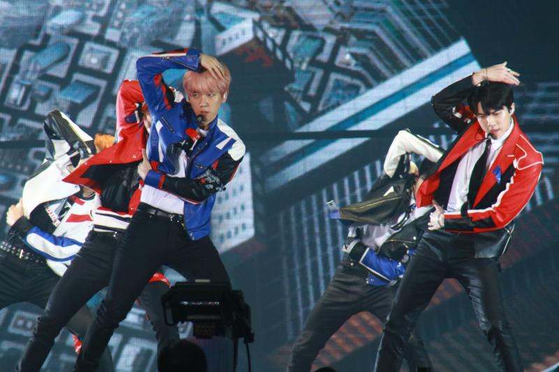 K-POP史上最もイケてるダンス＆ヴォーカルグループ「EXO」。デビュー11周年で年内に“完全復活”か！